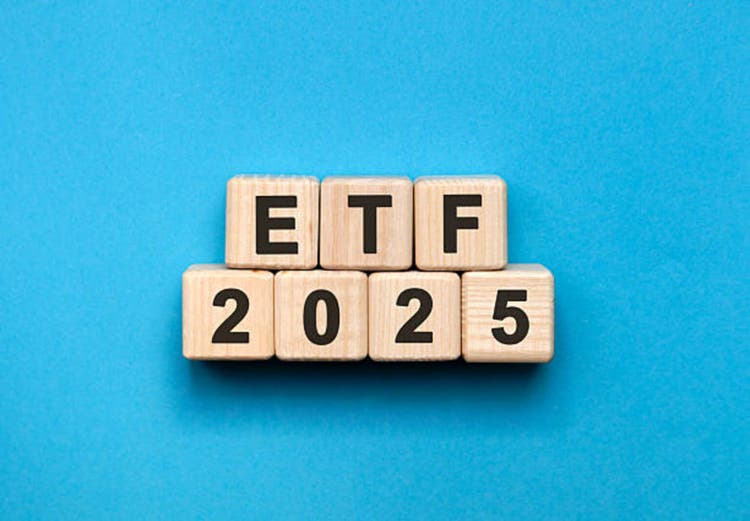 ETF 2025 - text on wooden cubes, on wooden background