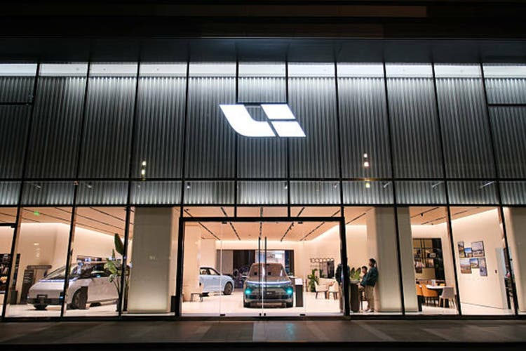 large Li Auto electric car store