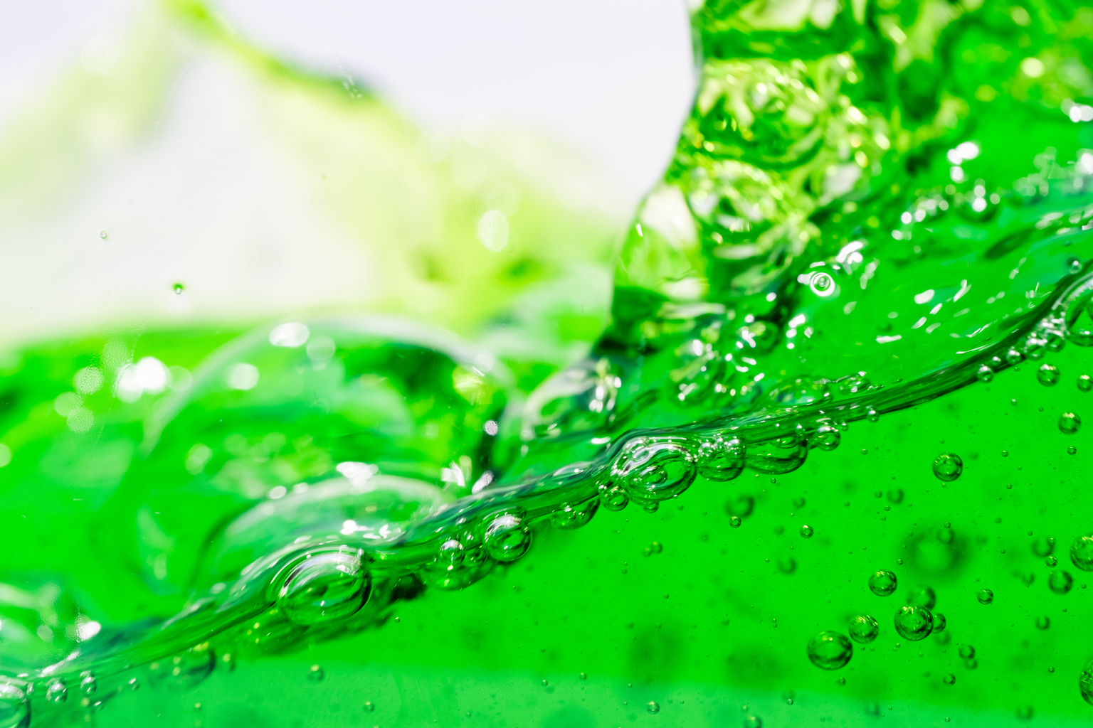 seekingalpha.com - GT Investing - National Beverage: Insider Dominance And Alignment Risks (NASDAQ:FIZZ)