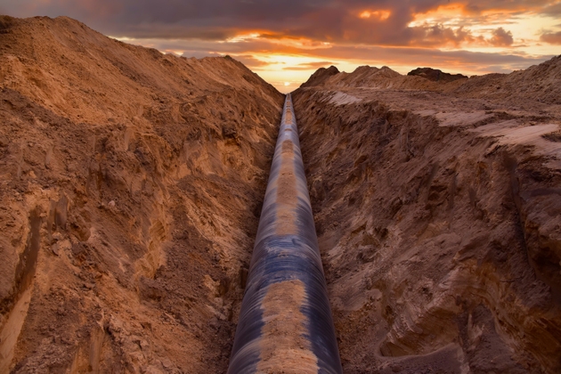 Enbridge: Growth Mode, Stable EBITDA Expansion, 6% Yield (NYSE:ENB)