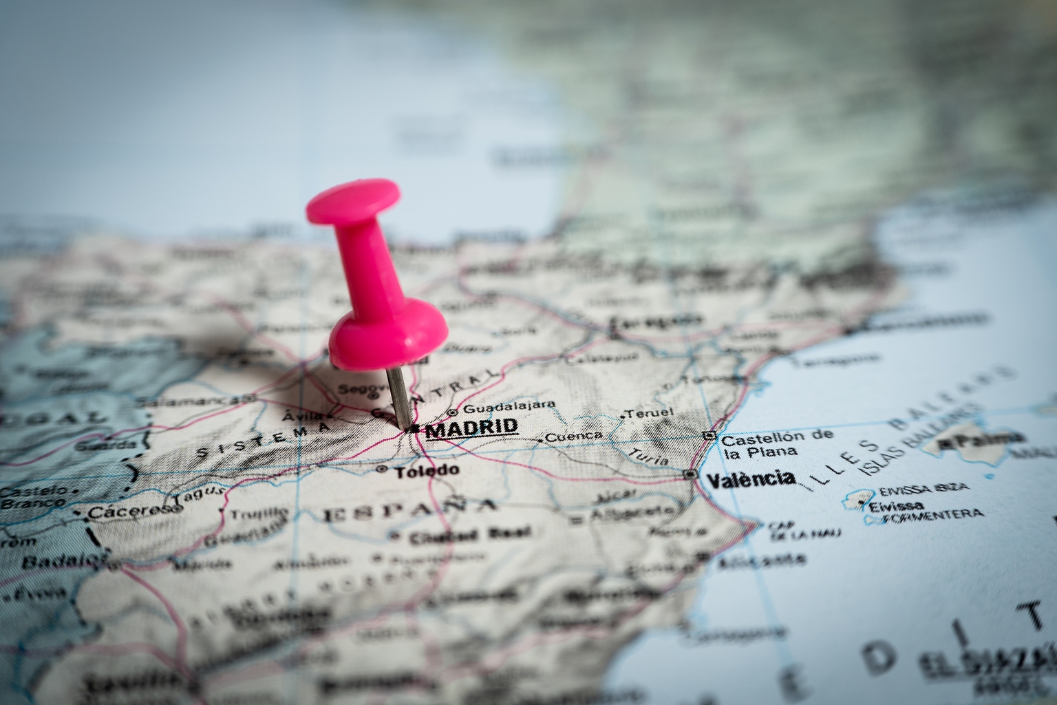 EWP: Moderating Inflation, AI Investments, And American Tensions Bode Well For Spain