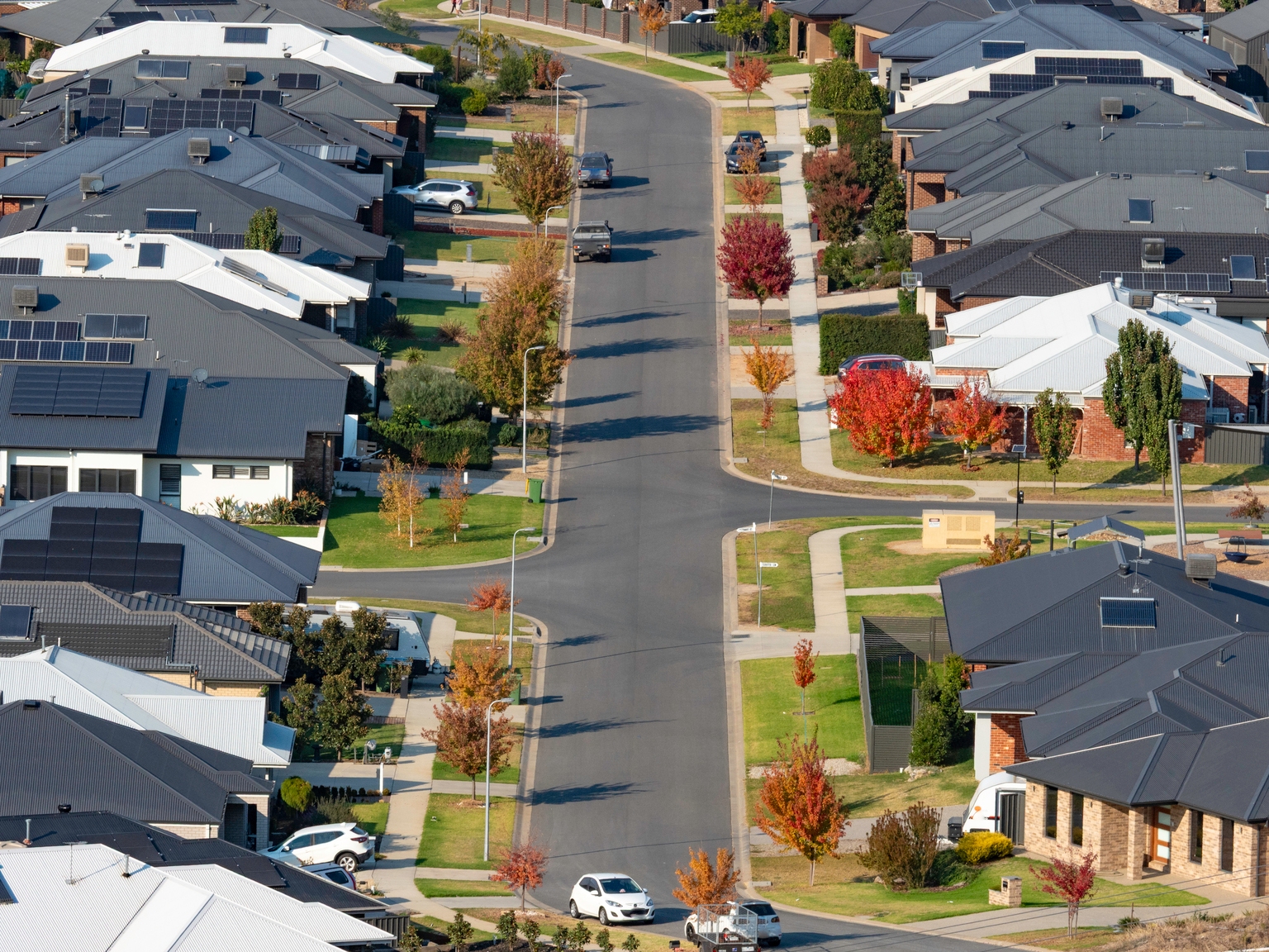NAHB Housing Market Index: Builder Confidence Rises Amid Market Challenges