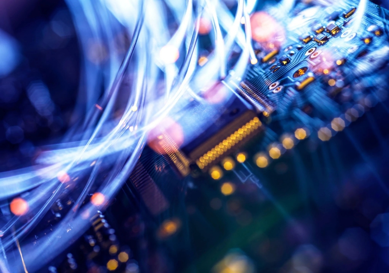 Applied Optoelectronics: An Optical Supercycle Is Here