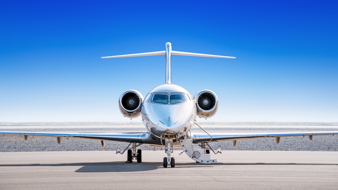 flyExclusive: Transforming To A Business Jet Life Cycle Company (Upgrade)  (NYSE:FLYX) | Seeking Alpha