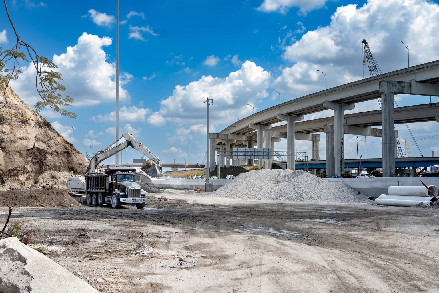 seekingalpha.com - Value Capital Research - Granite Construction: IIJA Ending And Margin Peaking Could Result In Downside (NYSE:GVA)