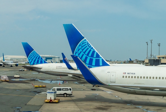 United beats Q2 estimates, but higher fuel assumptions weigh on outlook