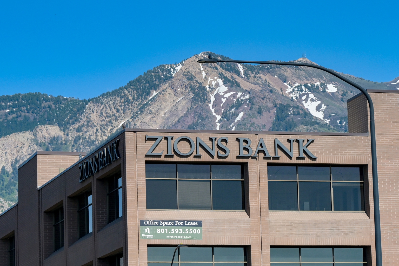 Zions Bancorporation: Q1 Results Affirm The Strength Of Its Underwriting (NASDAQ:ZION)