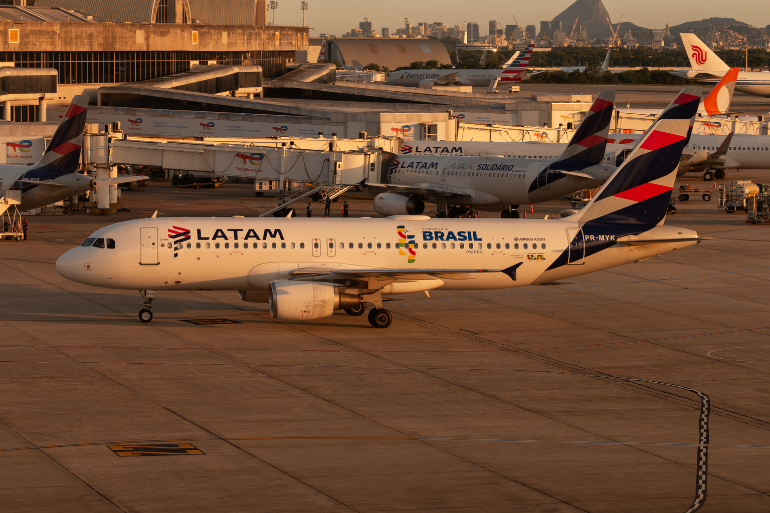 seekingalpha.com - Kenio Fontes - LATAM Airlines: A Well-Run Airline Isn't Enough In Brazil (NYSE:LTM)