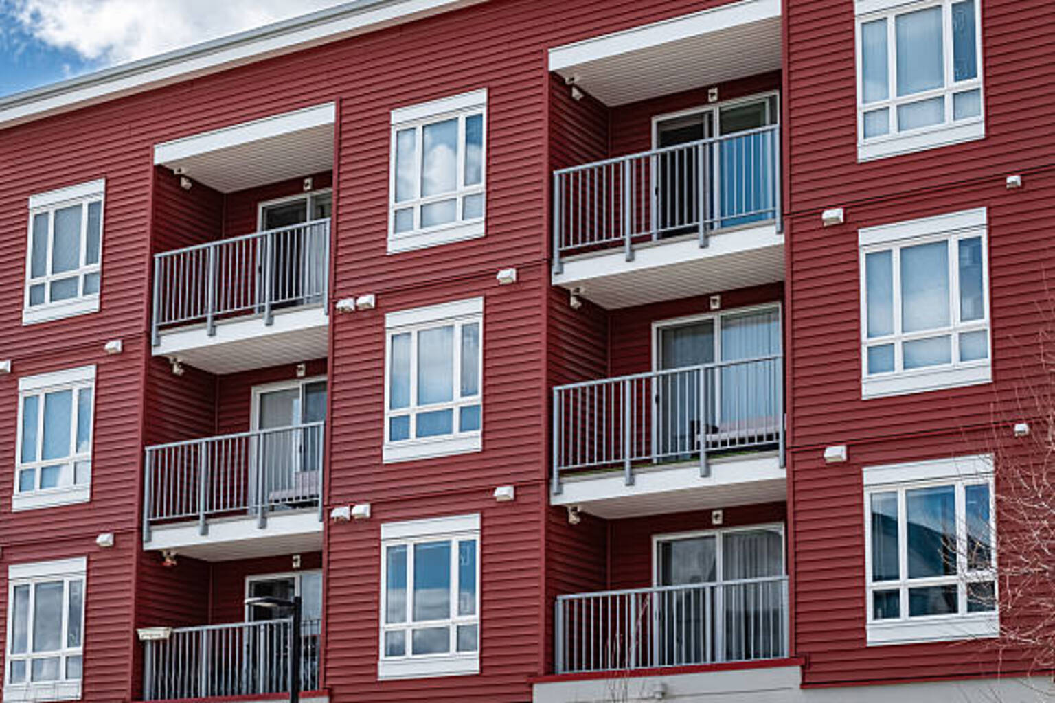 seekingalpha.com - Liz Kiesche - Digging into AvalonBay and Equity Residential's merger of equals (AVB:NYSE)