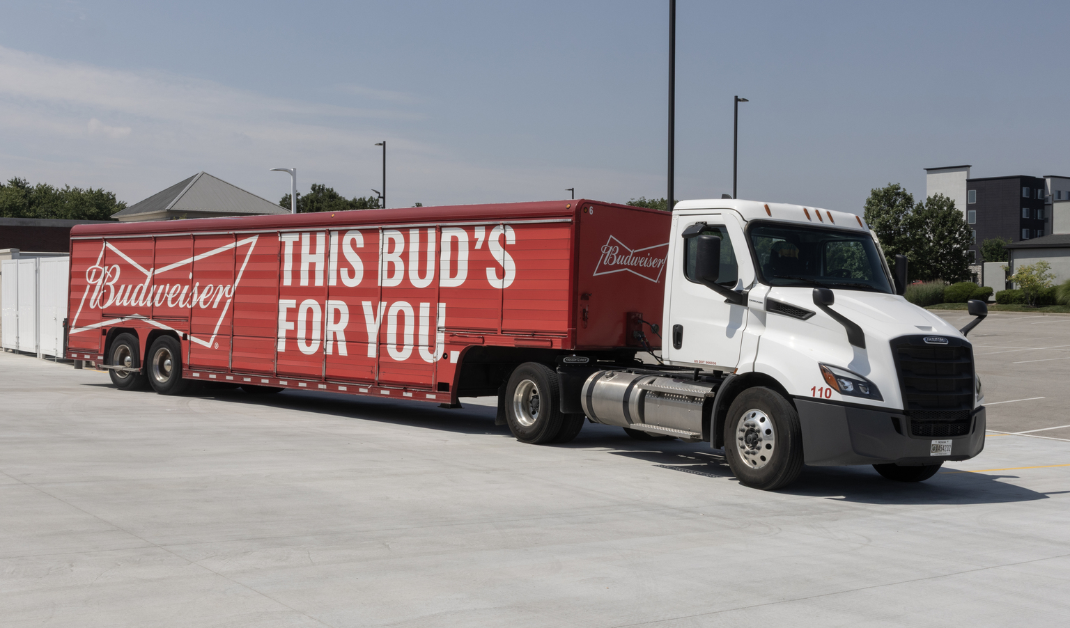 seekingalpha.com - APAC Research - Anheuser-Busch InBev: Fair Valuation But Long-Term Headwinds (NYSE:BUD)