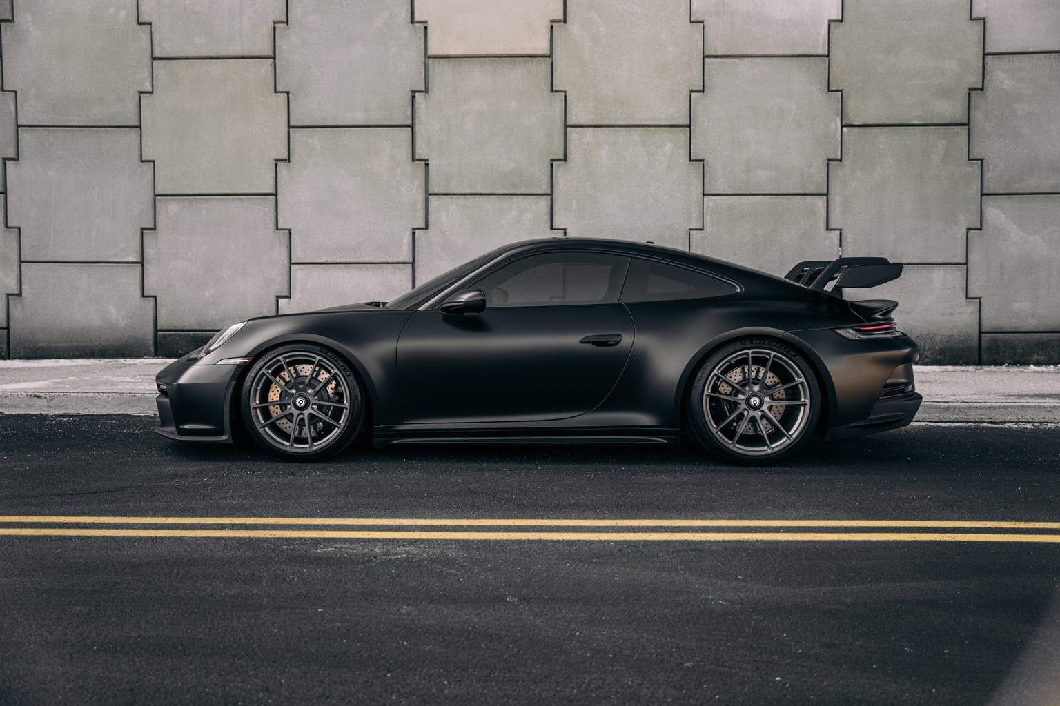 Porsche: How To Handle Automotive Drawdown (And Potential Upside)