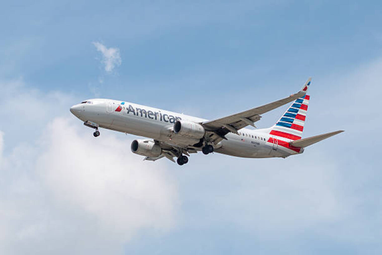 seekingalpha.com - GT Research - American Airlines: A Hold Despite Better Revenue And Lower Debt (NASDAQ:AAL)