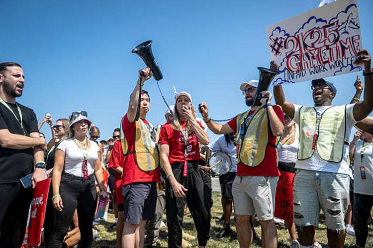 Air Canada Flight Attendants Go On Strike