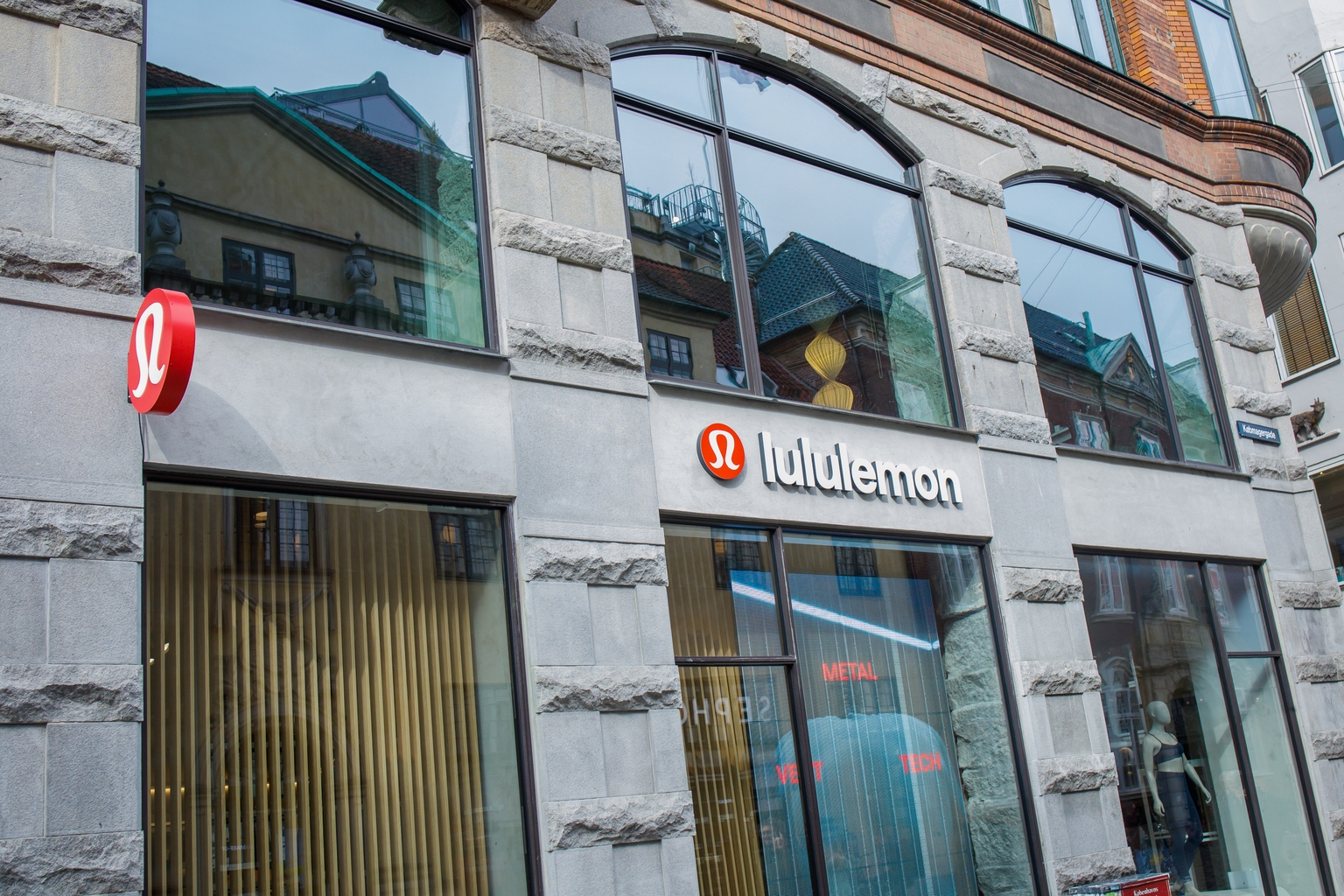 Wall Street Breakfast Podcast: A Tough Stretch For Lululemon