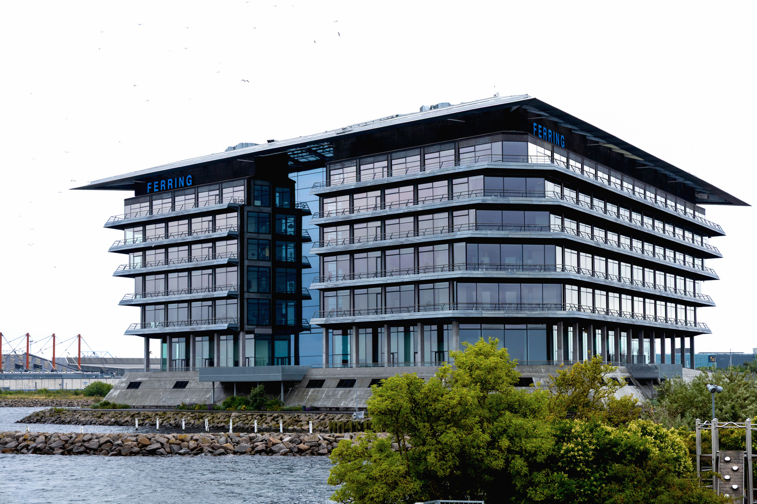 seekingalpha.com - Wolf Report - Zealand Pharma: A Play On Medicine Discovery, But Too Expensive Right Now (OTCMKTS:ZLDPF)