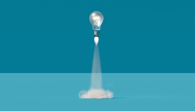 Innovative Lift-Off – Lightbulb Rocket Launching with Exhaust and Smoke