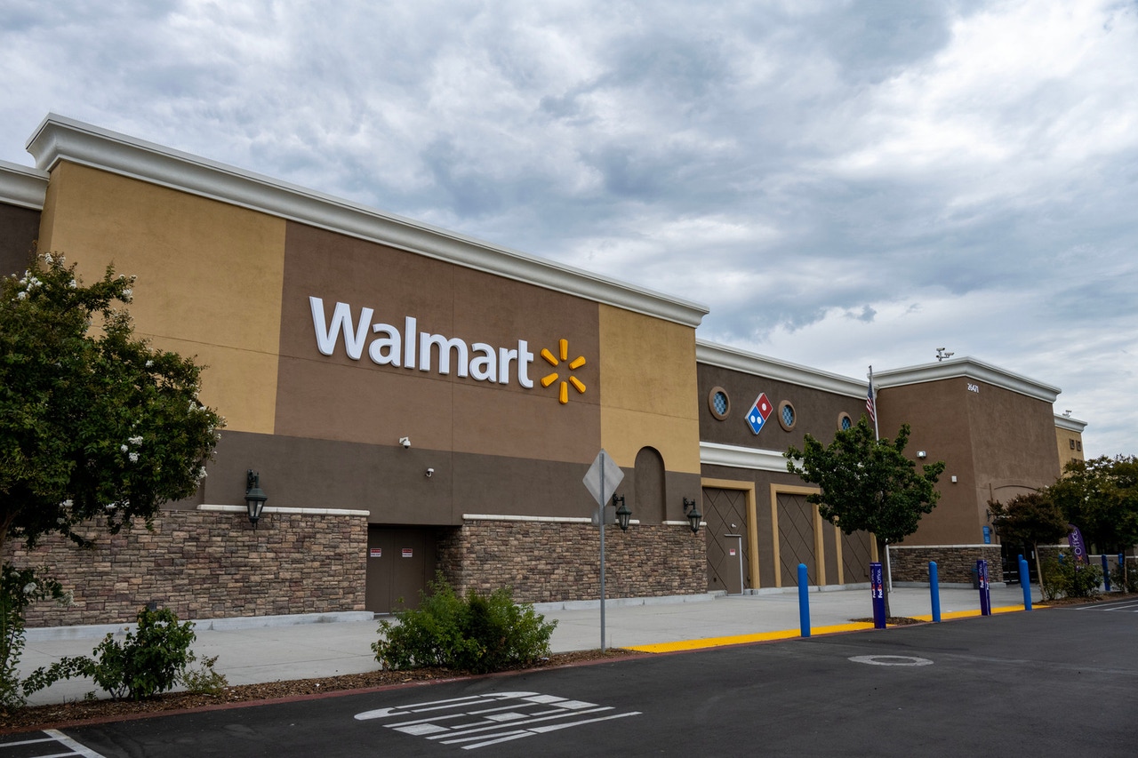 Walmart's Ascent: A Technical Tsunami - Is Consolidation the Catalyst for a Historic High?