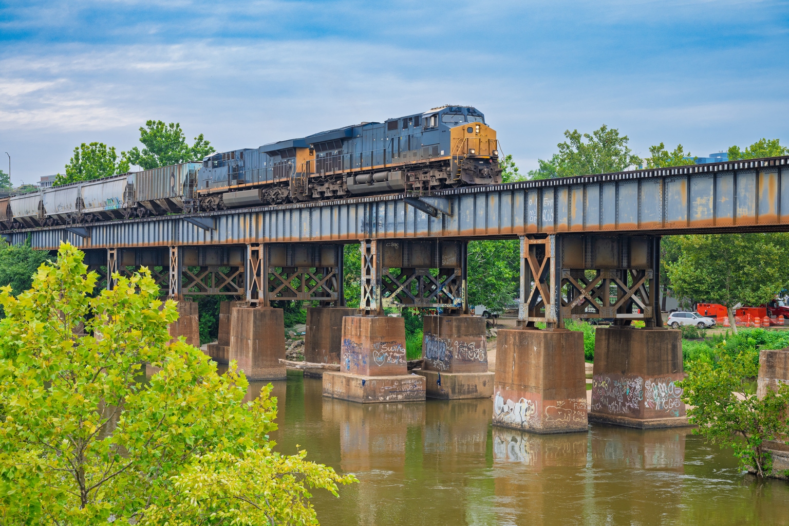 Schneider National: A Buy As The Freight Cycle Finally Turns