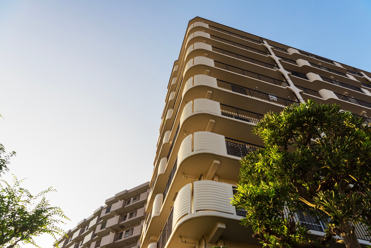 NexPoint Residential Trust: This 8.5% REIT Is Cheaper, But Problems Remain (NYSE:NXRT)