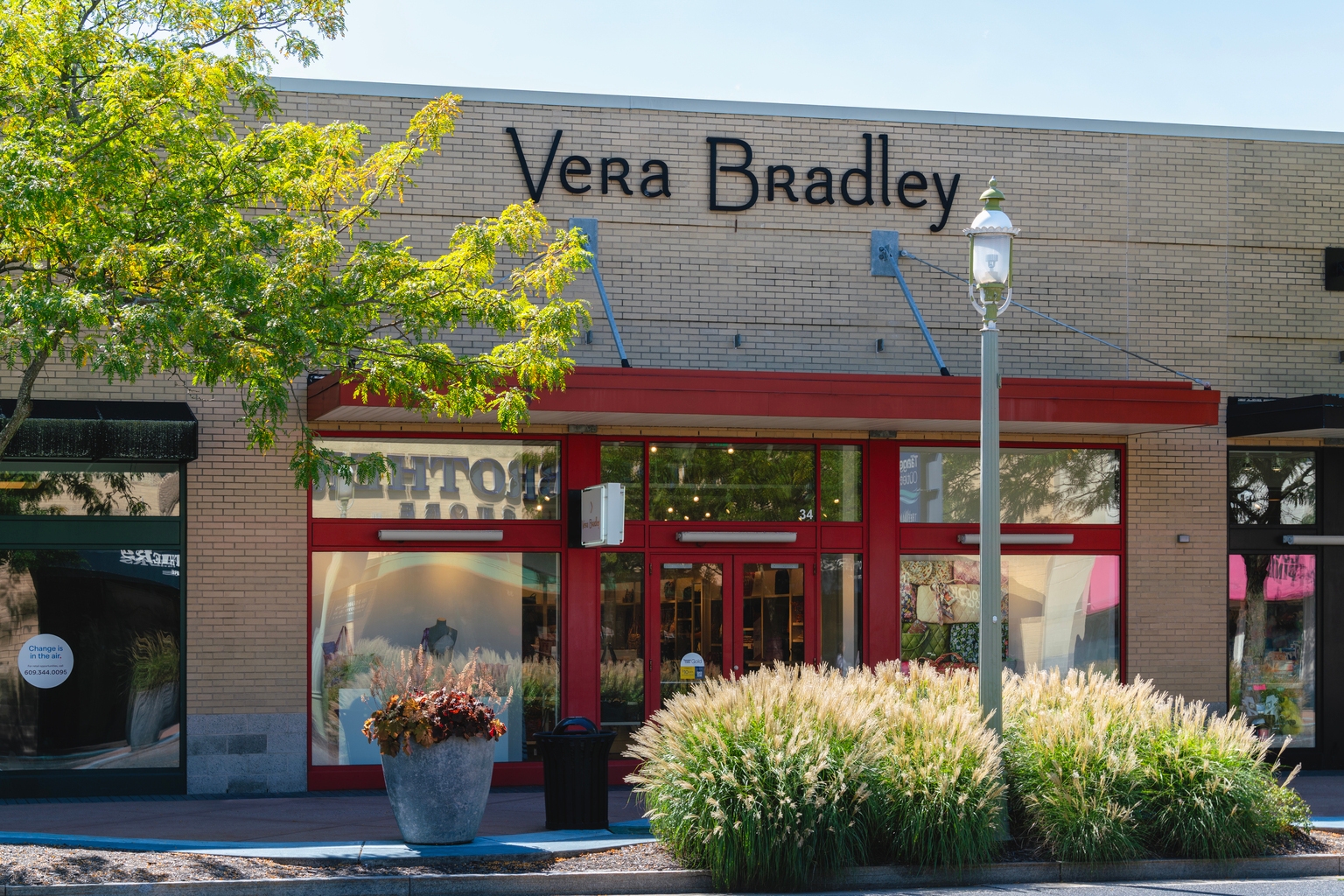 Vera Bradley Returns To Its Core, But It Remains Fairly Challenged