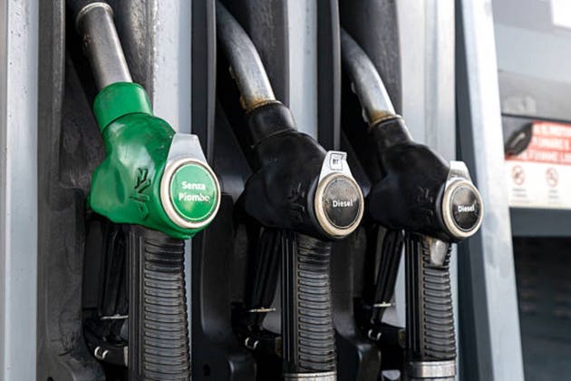 Trump asks Americans to accept high pump prices as Iran standoff drags on
