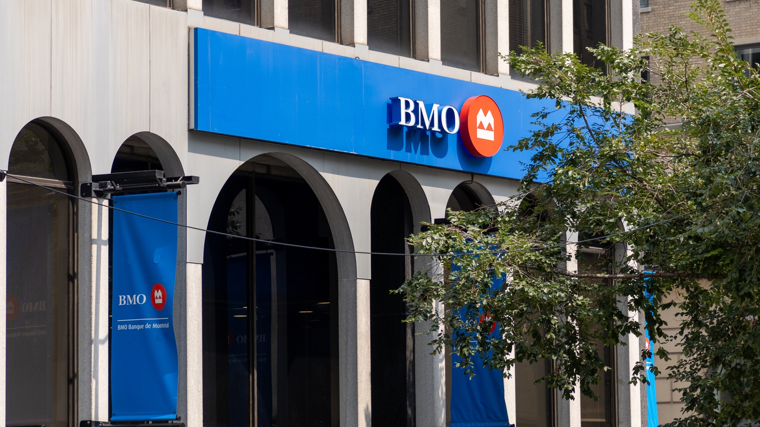 Bank of Montreal: Looking Well-Placed Headed Into 2026 (NYSE:BMO) | Seeking  Alpha
