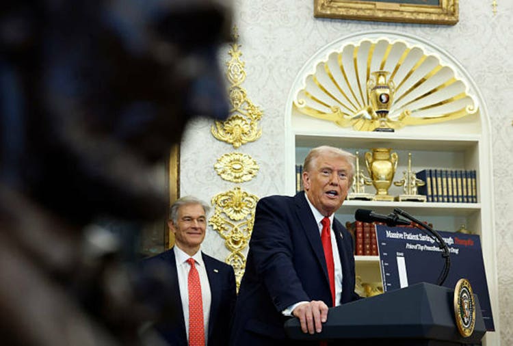 U.S. Chamber of Commerce Sues Trump Admin Over Proposed $100,000 H-1B Visa Fee article image