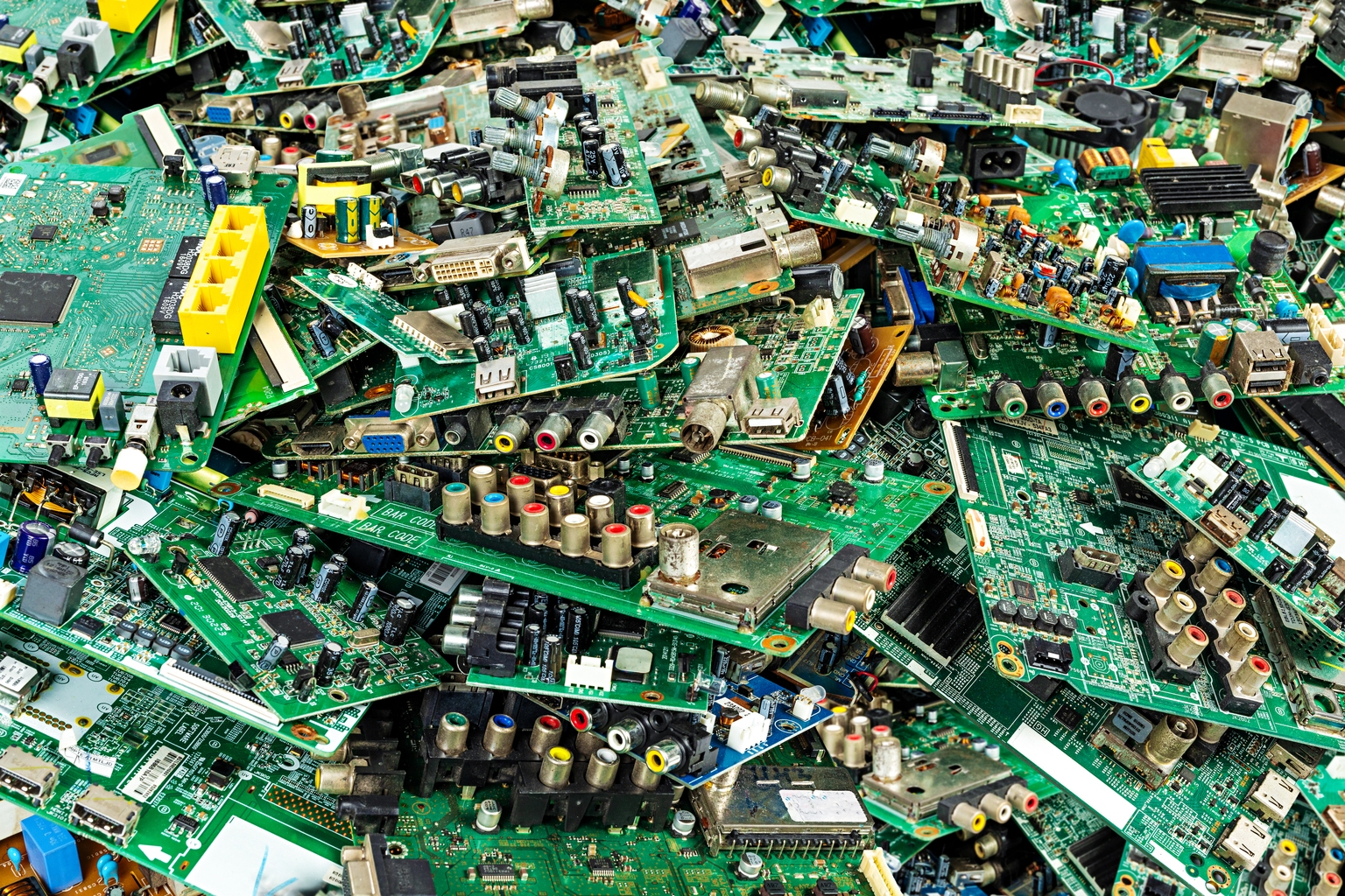 Metallium: E-Waste's Better Mousetrap Makes Its Debut