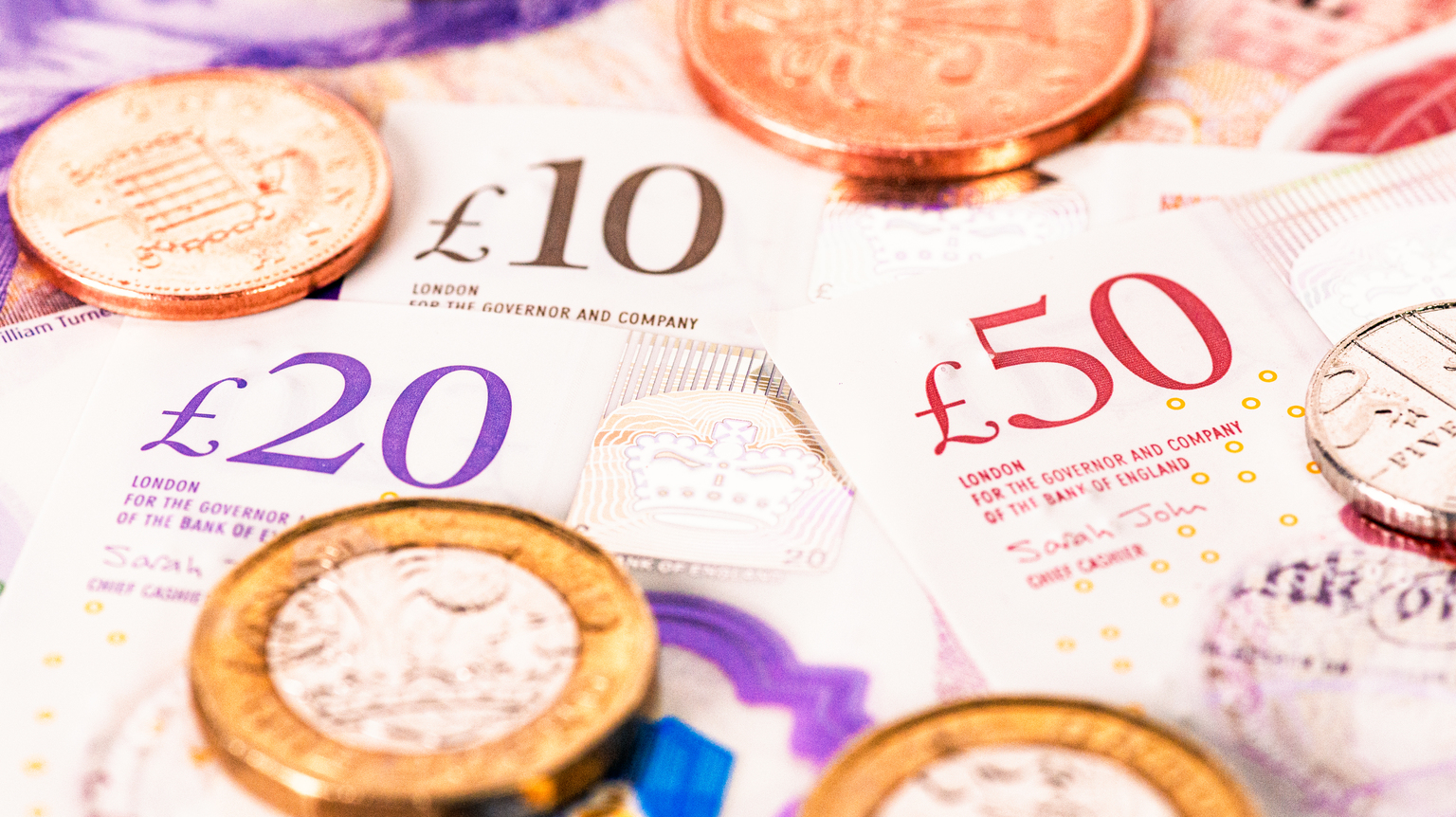 GBP/USD Breaks Trendline; Is A 470-Odd Pip Decline On The Way