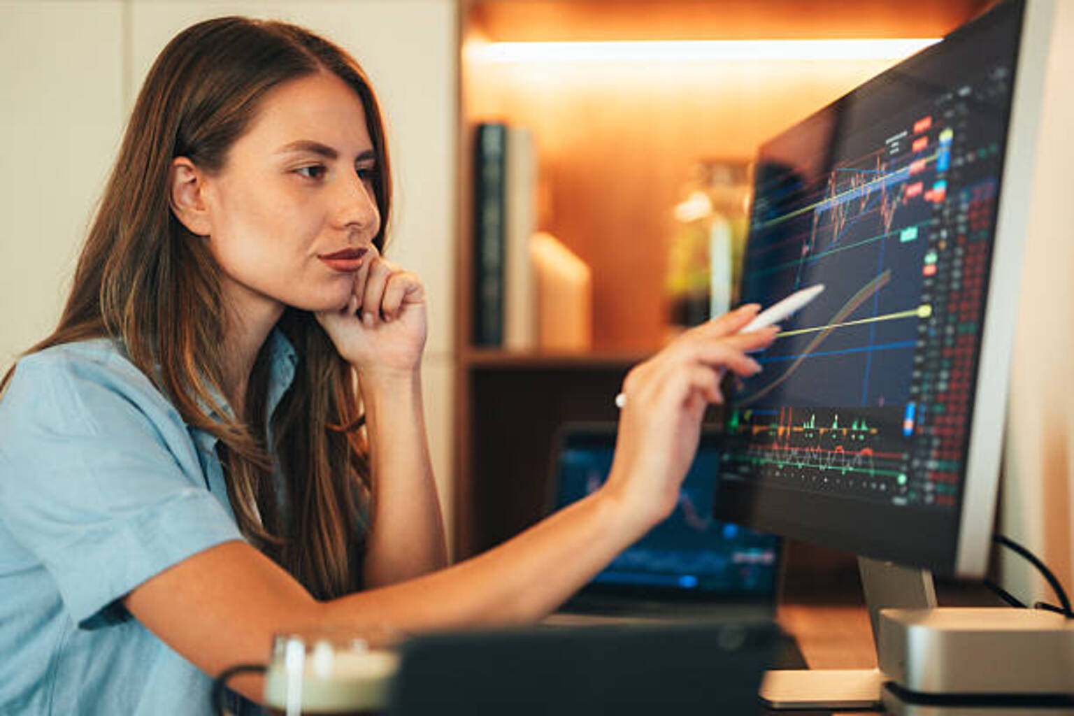 seekingalpha.com - Kim Khan - Retail investors shed meme for profit and lead the market - Goldman (SPY:NYSEARCA)