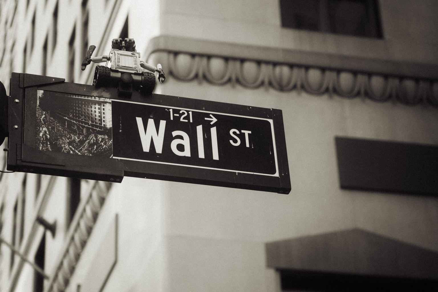 seekingalpha.com - Wall Street Breakfast - Wall Street Week Ahead