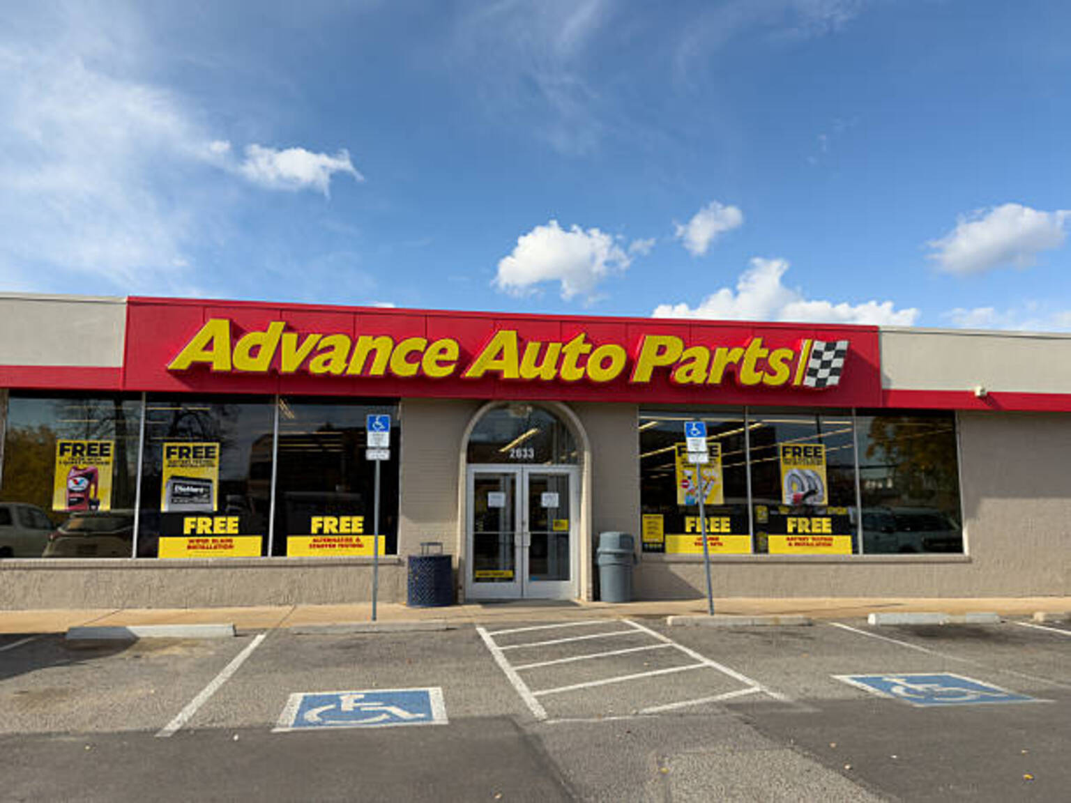seekingalpha.com - Clark Schultz - Advance Auto Parts gets back to positive comparable sales growth (AAP:NYSE)