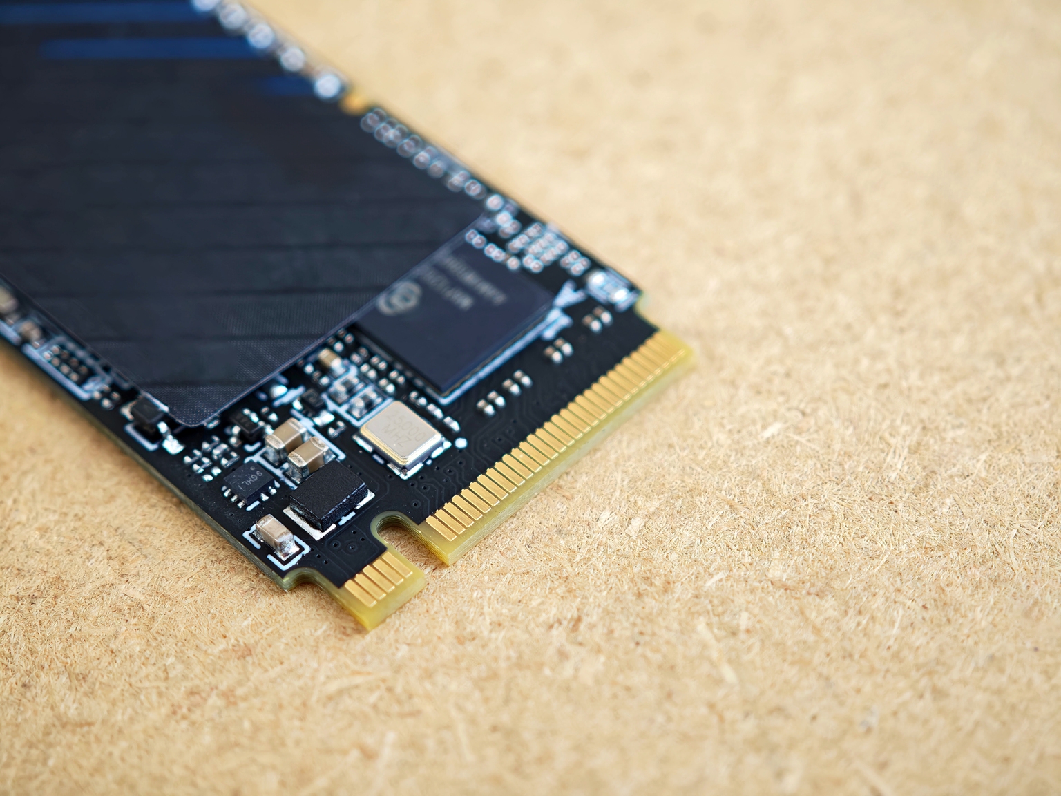 Astera Labs Targets AI Data-Center Networking Bottleneck