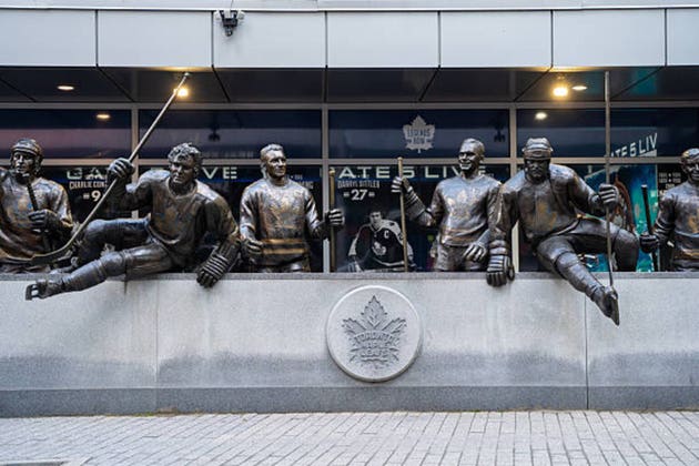 Close up of SanDisk Extreme Pro SD card packages in store. Toronto, Canada - December 3, 2025.