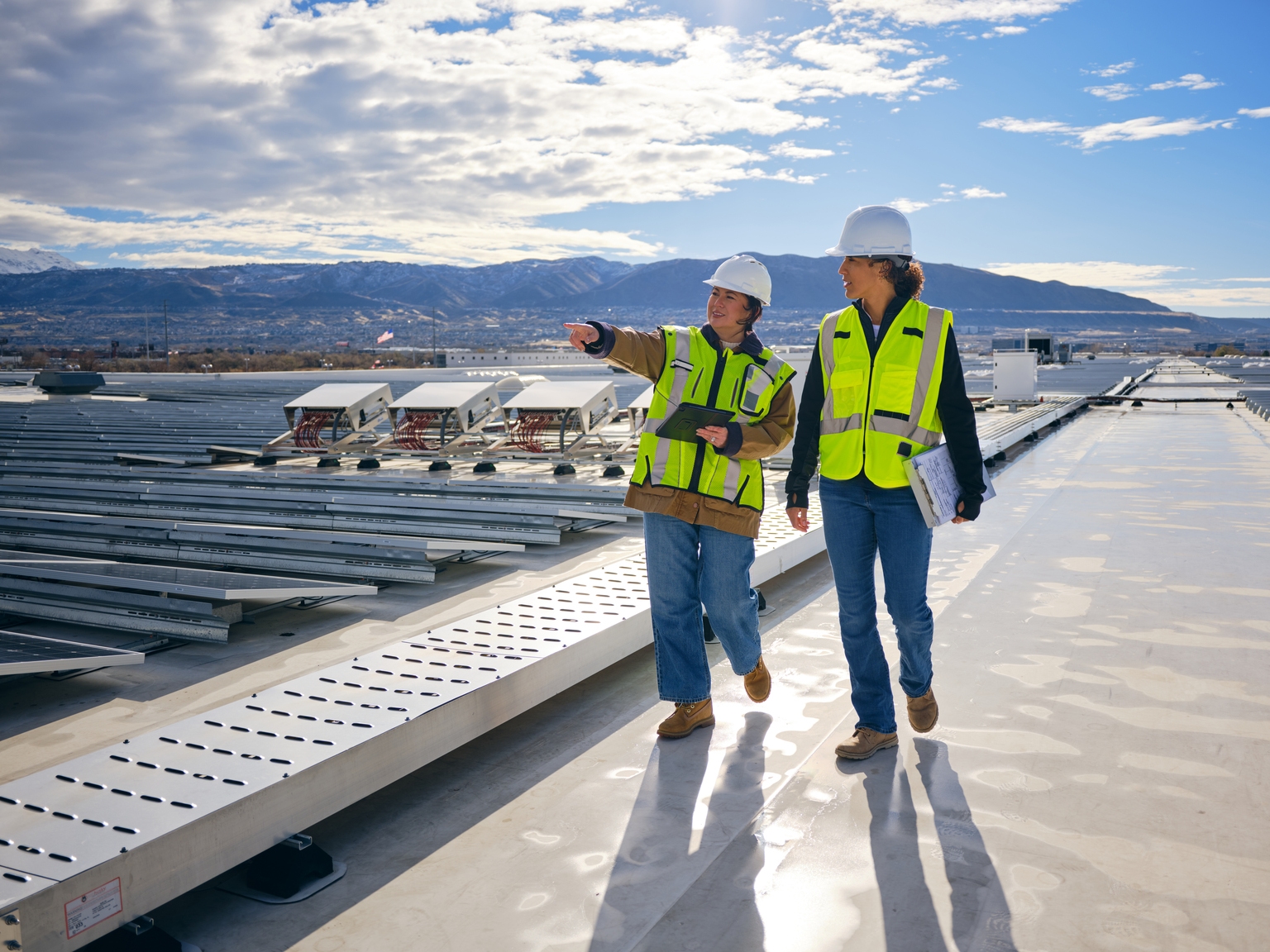 U.S. Solar Fleet Takes In Ample Sunshine; Winds Near 20-Year Average In ...