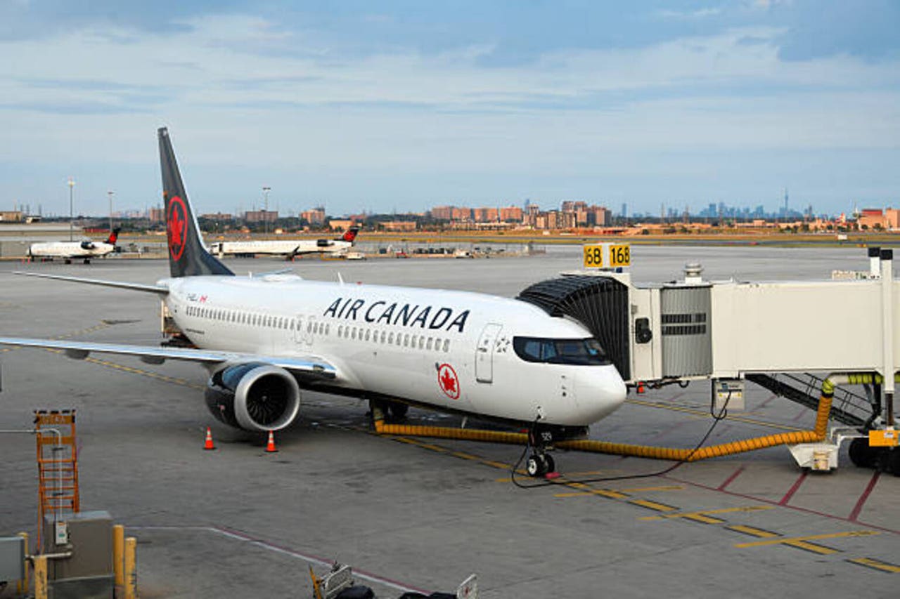 Air Lease delivers 1st Boeing 737-8 to Air Canada under 2023 deal (AL:NYSE)  | Seeking Alpha