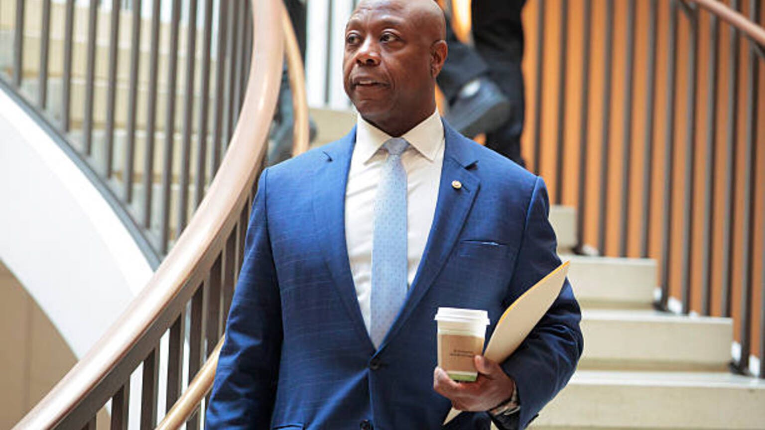 U.S. Senate releases new draft of crypto market structure bill | Seeking  Alpha