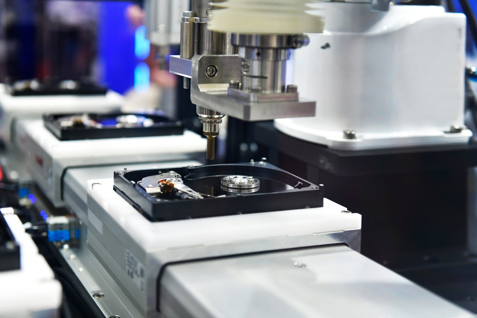 Western Digital: Not Worth 20x P/E Adjusting For The Sandisk Stake