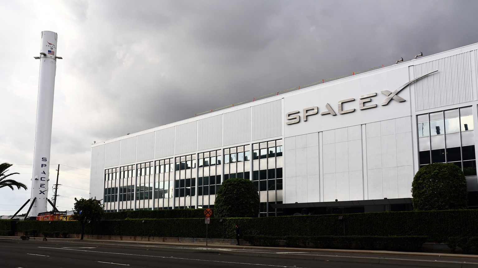 seekingalpha.com - Mike Zaccardi - VXF: SpaceX May Become Its Biggest Stock, Why I'm Not Worried (NYSEARCA:VXF)