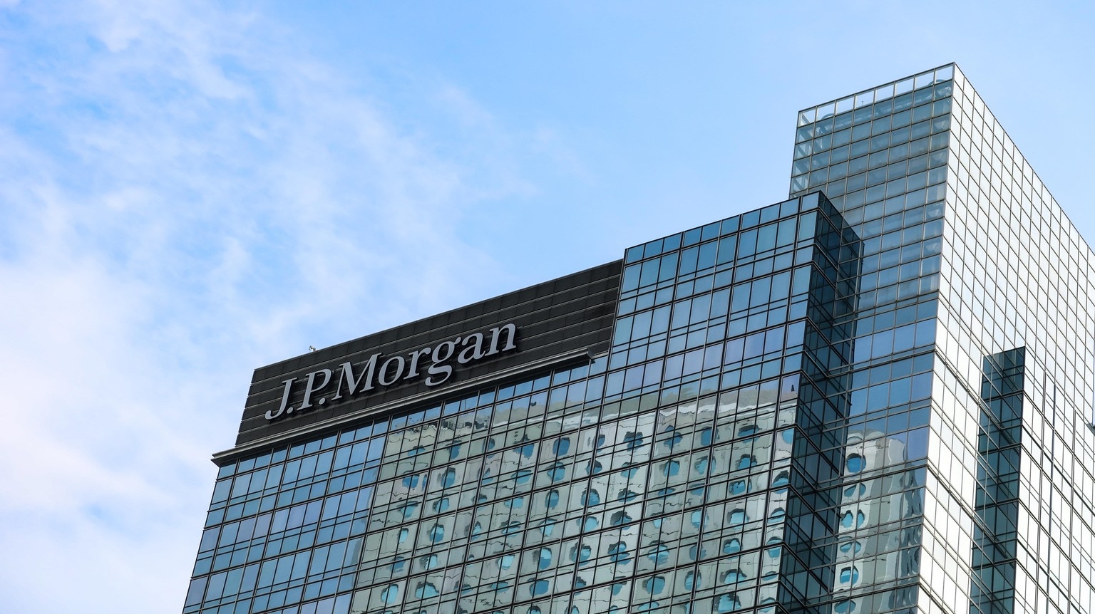 JPMorgan: An Attractive Long-Term Idea For Income And Capital Gains (NYSE:JPM)