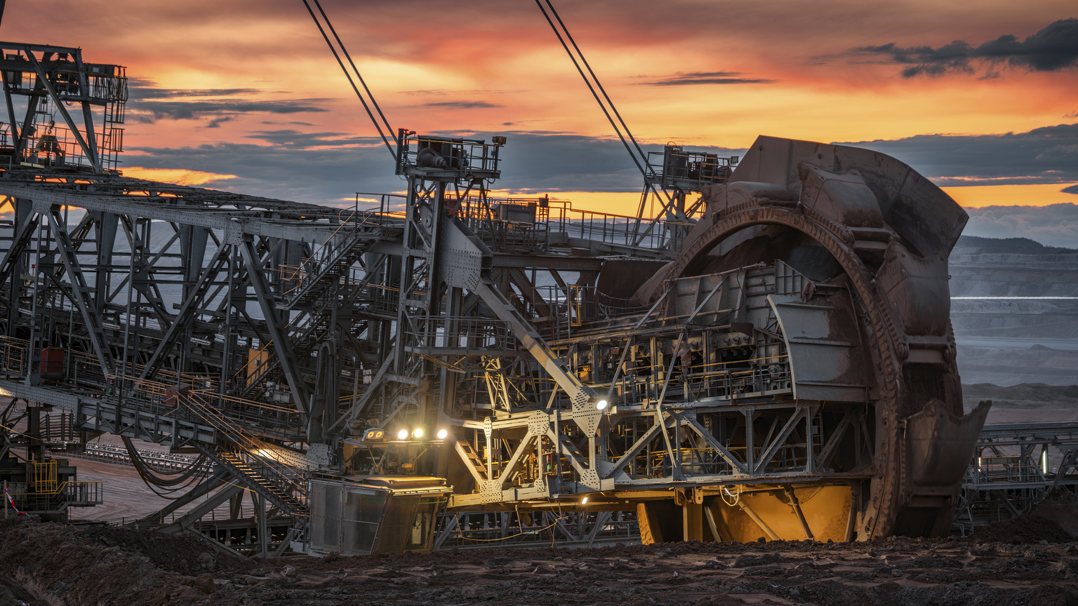 seekingalpha.com - Timur Mekhantev - Alliance Resource Partners: A ~10% Yield Backed By Contracted Coal And Growing Royalties