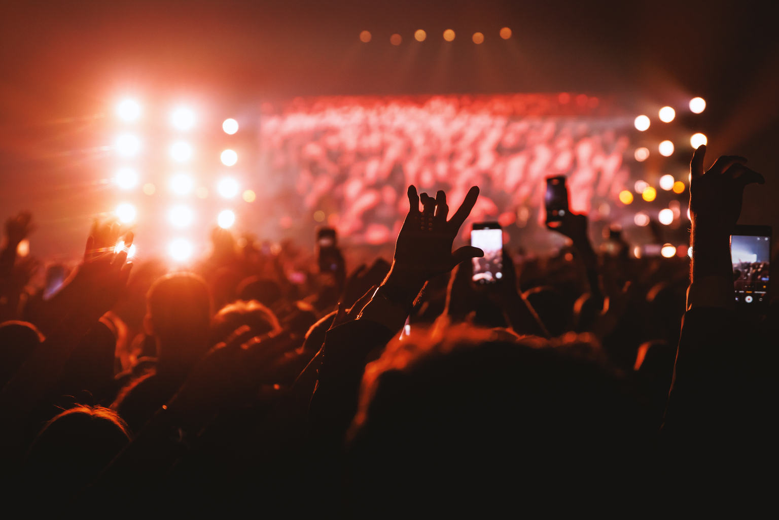 seekingalpha.com - Sorrento Research - Live Nation Entertainment: Buy The Dip - Strong Q3 2026 Results Expected (NYSE:LYV)