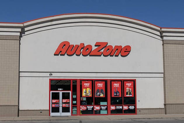 AutoZone shares pinned down on FQ3 margin compression and ROIC erosion (AZO:NYSE)