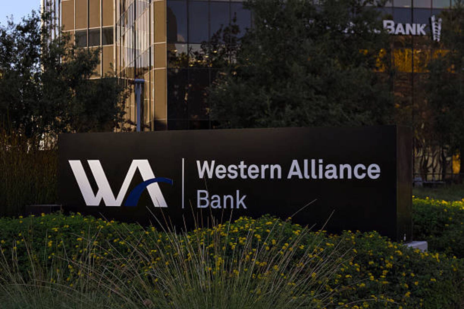 Western Alliance: Undervalued Given Improving Credit Metrics (Upgrade) (NYSE:WAL)