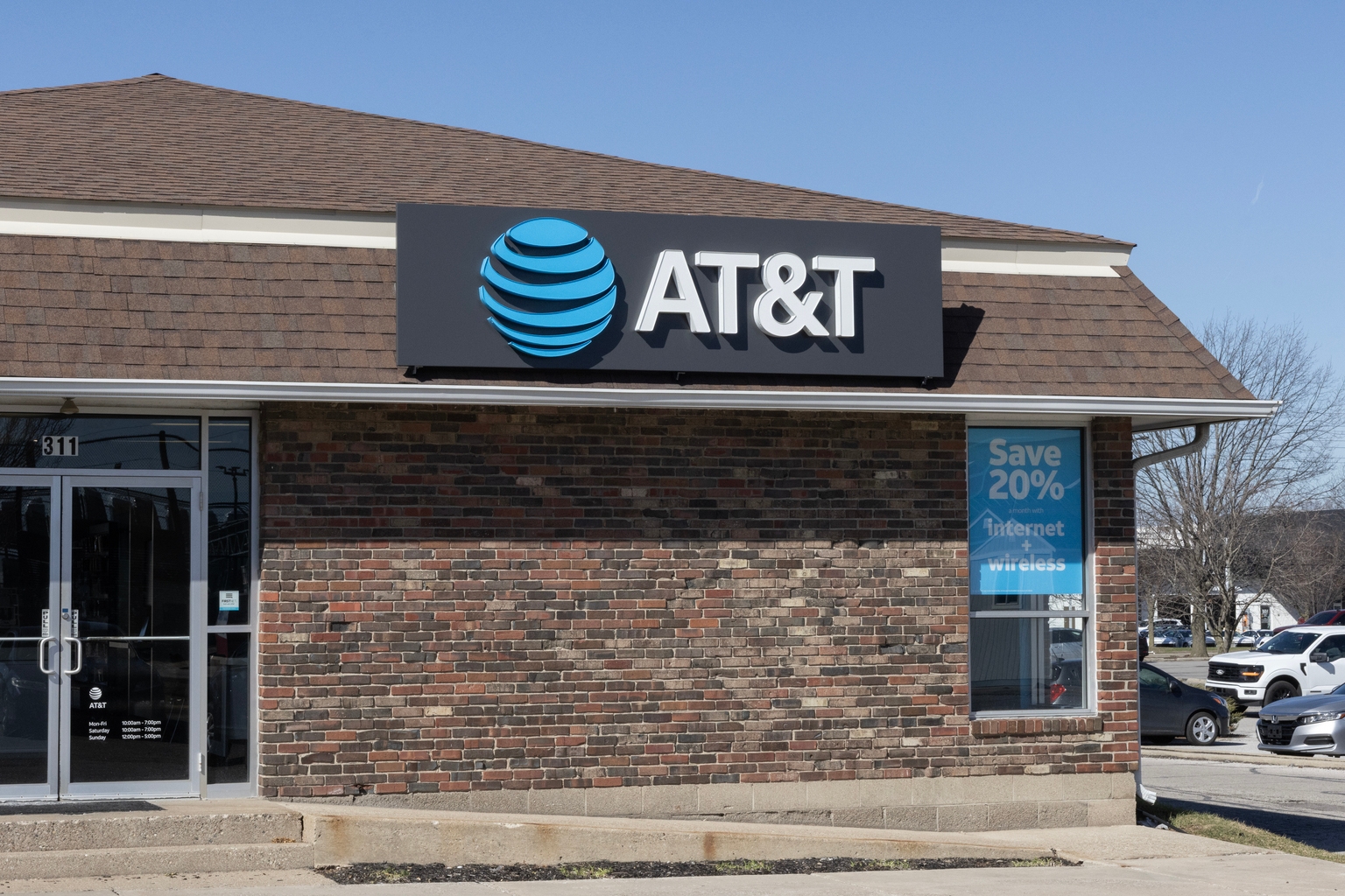AT&T: Locking In A Fixed Yield Ahead Of Large Investment Cycle