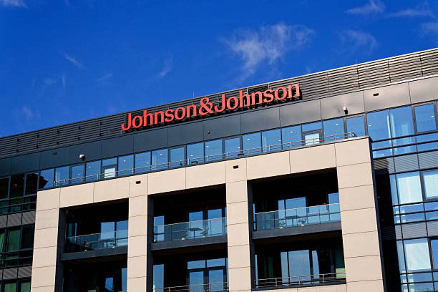 Johnson & Johnson Q2: Solid (If Not Spectacular) Performance Satisfies Wall Street