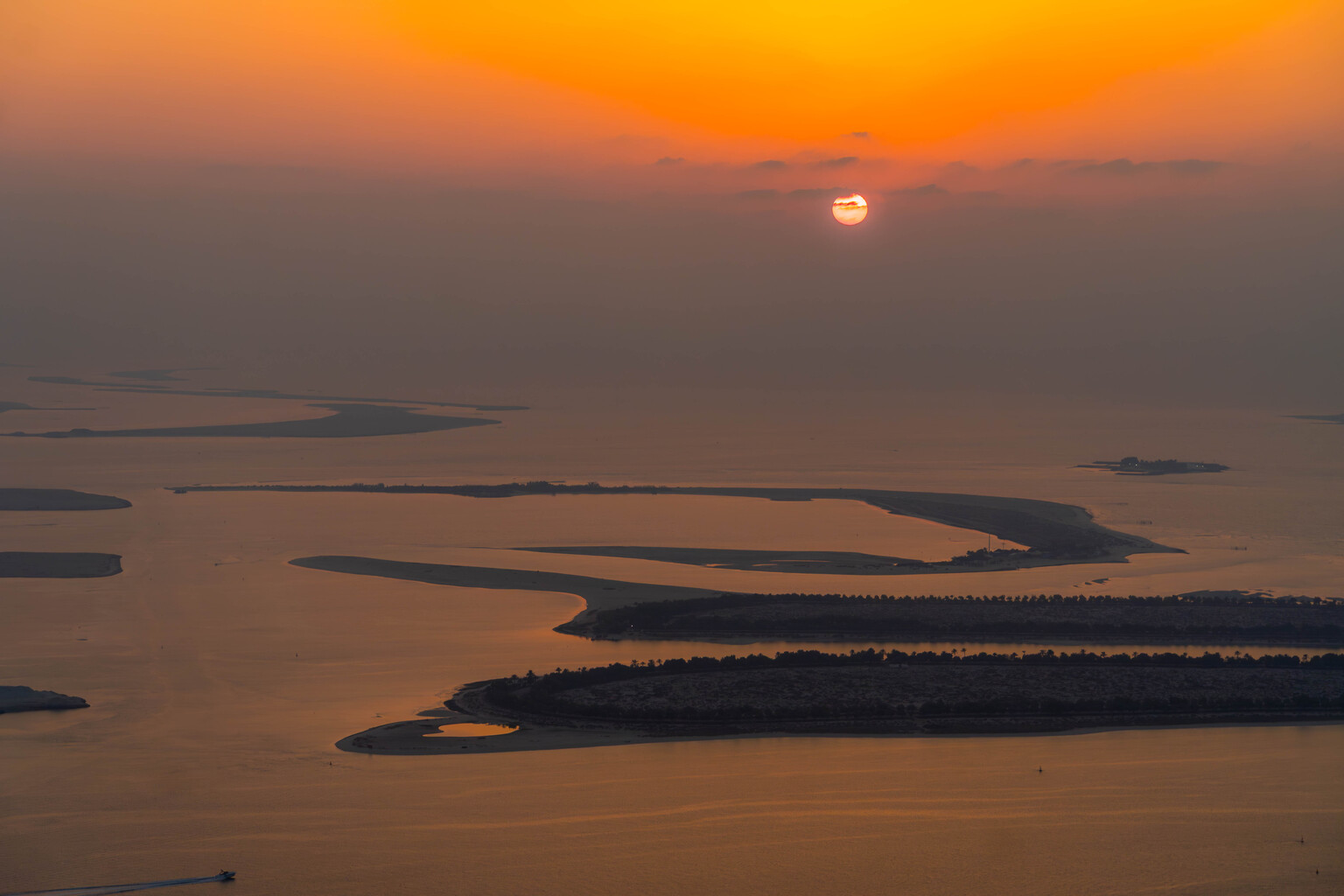 seekingalpha.com - Jennifer Warren - Strait Of Hormuz (Video): Adaptive Oil Market, But...