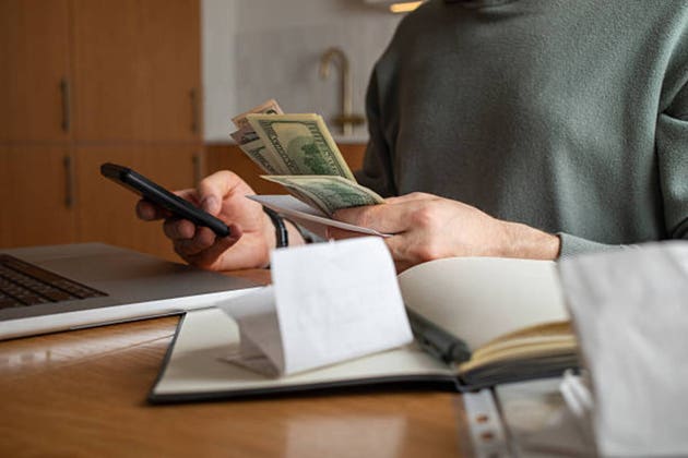 Real wages fall as income squeeze deepens