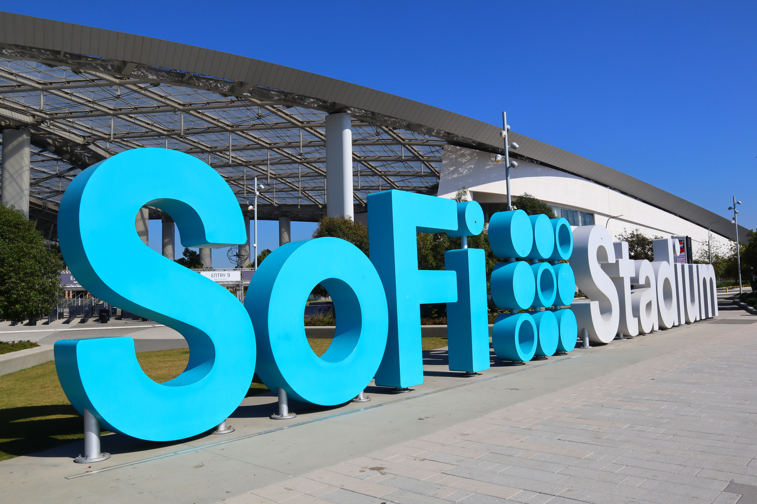 seekingalpha.com - Riyado Sofian - SoFi Technologies: Nobody Saw This Coming (NASDAQ:SOFI)