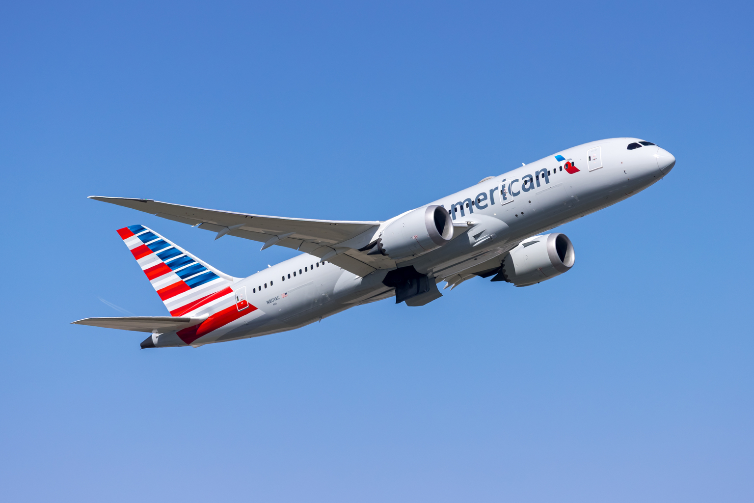 seekingalpha.com - Stone Fox Capital - American Airlines: Buy Any Fuel Panic (NASDAQ:AAL)